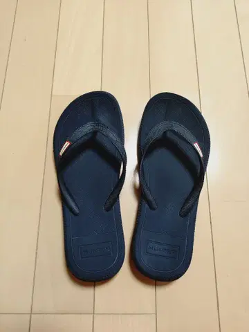 HUNTER 헌터 비치 샌들 블랙 23.5cm