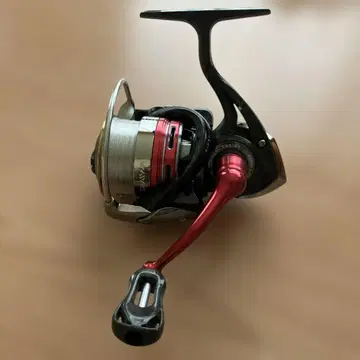 AEGIS 2506 스피닝 릴