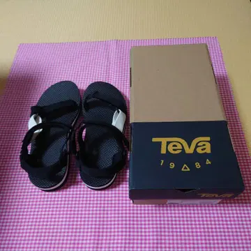 Teva 스포츠 샌들 블랙/화이트