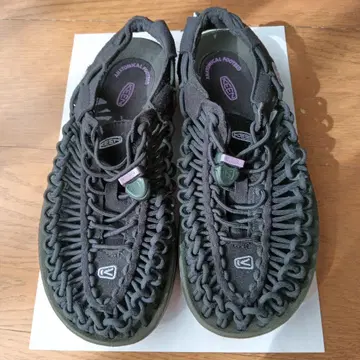KEEN 24cm 아웃도어 샌들 블랙