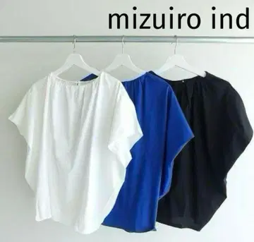 mizuiro ind(미즈이로 인드) 개더 넥 사이드 턱 풀오버