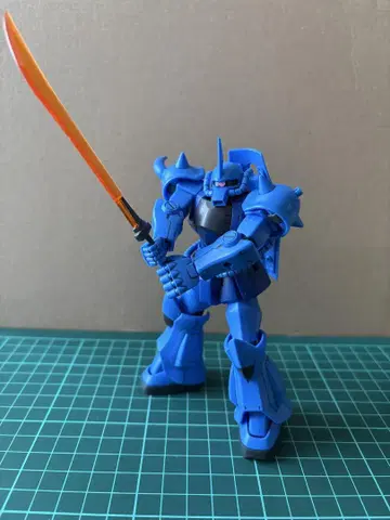 건담 프라모델 HG 구프 완성품 1/144