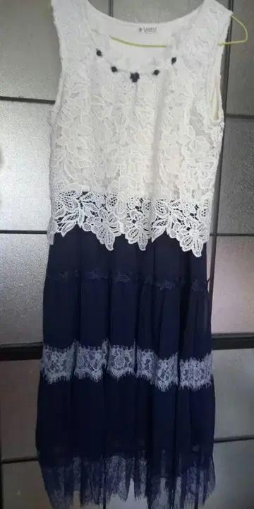 axes femme 엑시즈팜 슬리브리스 원피스