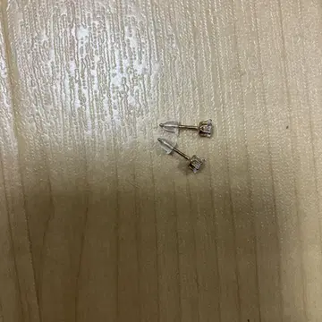 클리어 스톤 골드 귀걸이