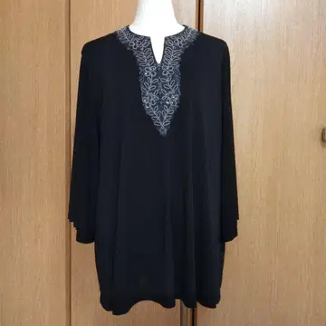 릴리안 뷰티 튜닉 피사노 레오나르 이타리야 핏미모어