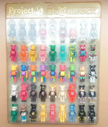 MEDICOM TOY 베어브릭 100% 45개 케이스 포함