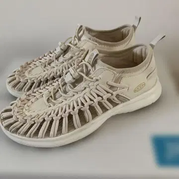 25cm KEEN 유니크 O3 오스리 화이트