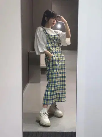 체크 무늬 살로펫