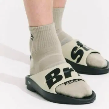 FCRB 23ss 우포스 리커버리 샌들 베이지 26cm EU40