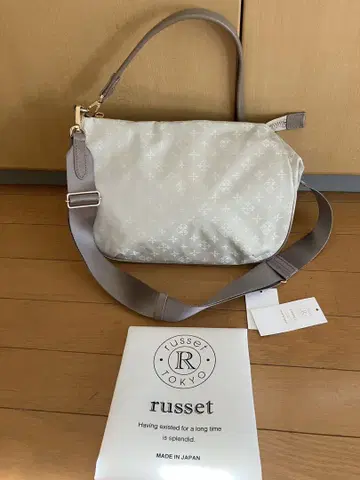 컨디션 최상 russet 2WAY 숄더백 에크루