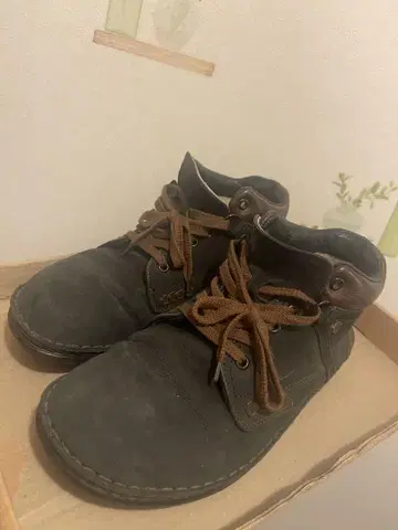 브랜드 천연 가죽 핀 컴포트 부츠