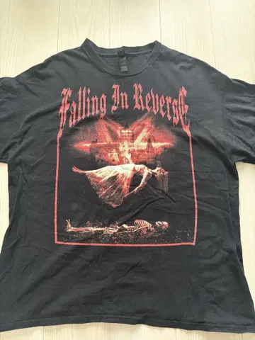 FALLING IN REVERSE 티셔츠 XL