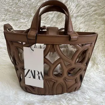 ZARA 자라 브라운 컷워크 미니 토트백 새상품 택, 수납 가방 포함