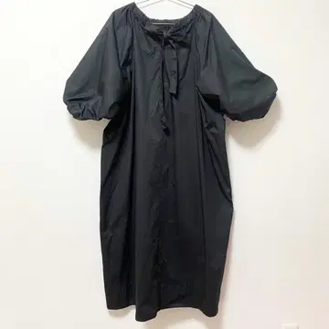 Mila Owen 뒷면 리본 개더 코쿤 원피스 루즈핏 F