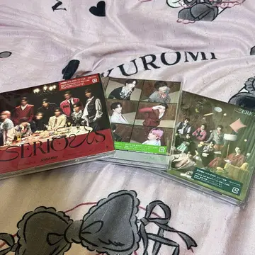 SnowMan SERIOUS CD 3 형태