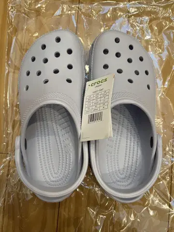 새상품 crocs 클래식 크로그 사이즈 23cm