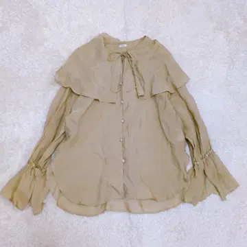 IENA 23ss 라미비스 시어 빅 칼라 블라우스 베이지 프리 사이즈