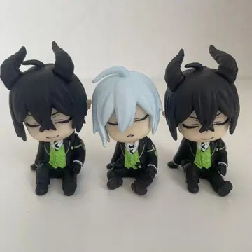 트위스트 어깨 쿵 Fig vol.2 디어 소무니아 기숙사 마레우스 실버