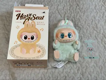 THE MONSTERS Have a Seat 봉제 인형 QUQU