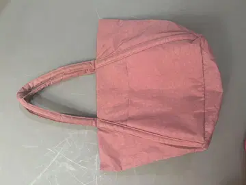 BAGUU 핑크 토트백 전면 포켓 부착