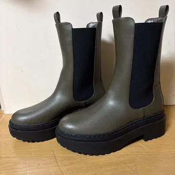 지유 사이드 고어 부츠 올리브 XL