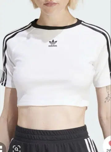 아디다스 스트라이프 크롭 티셔츠 M
