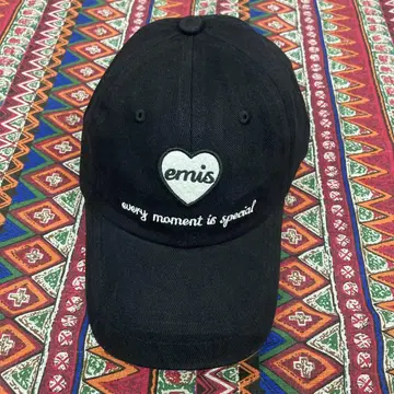 emis 블랙 캡 하트 타입 로고