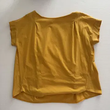 PLST 플라스테 머스타드 컬러 반팔 티셔츠(M)