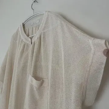 Jena 제나 에스파스 메르베유 메쉬 뒷모습 디자인 넉넉한