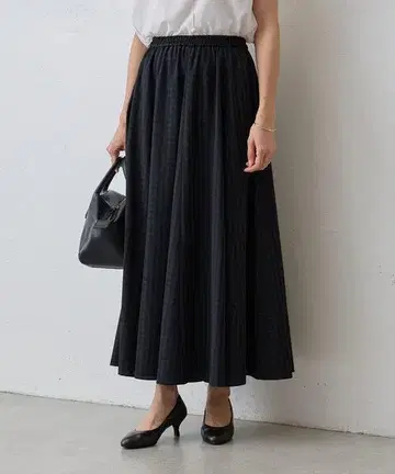 새상품 BEARDSLEY 24SS 깅엄 스커트 블랙 체크 사이즈 1