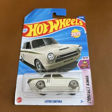 핫휠 LOTUS CORTINA