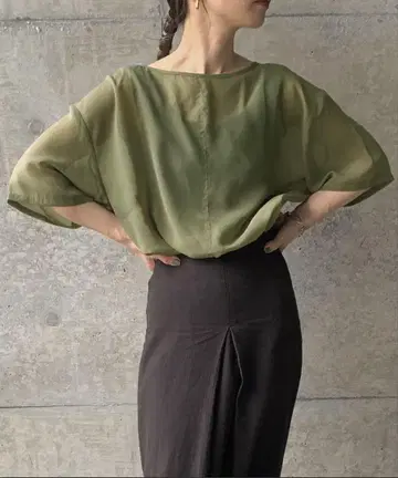 select MOCA by son 오버 시어 탑