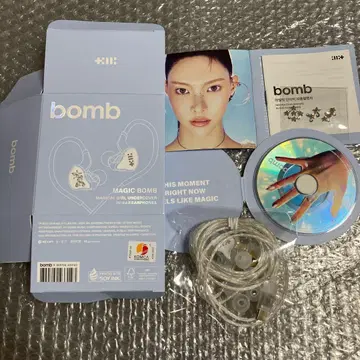 개봉 ILLIT bomb Merch ver 앨범 이어폰 미사용