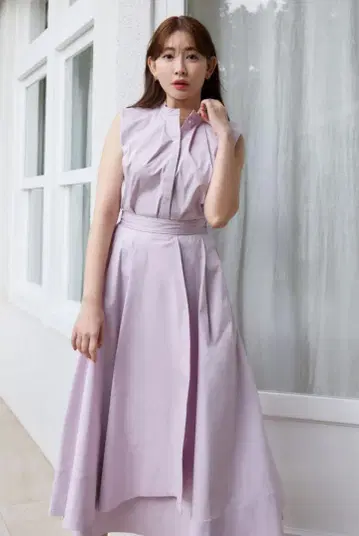 그녀의 입술에서 탈린까지 비대칭 긴 스커트