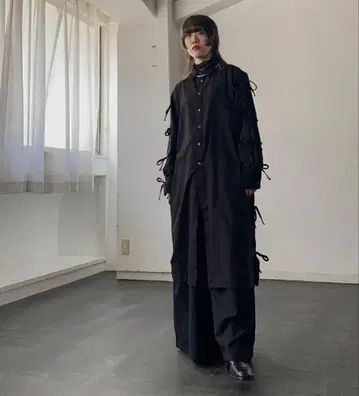 not conventional slit ribbon 셔츠 셔츠