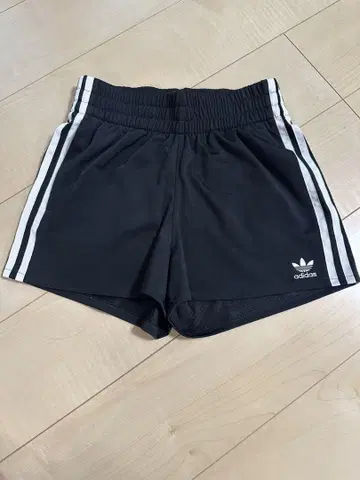 아디다스 숏 팬츠
