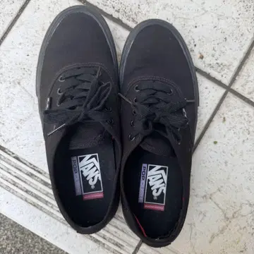 [단종] VANS AUTHENTIC Pro 모델 26cm