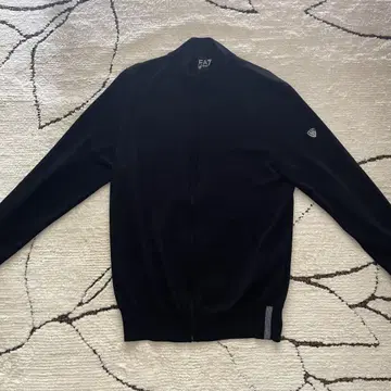 ARMANI EA7 블랙 가디건