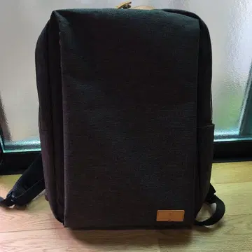 NORDACE 다크 그레이 백팩