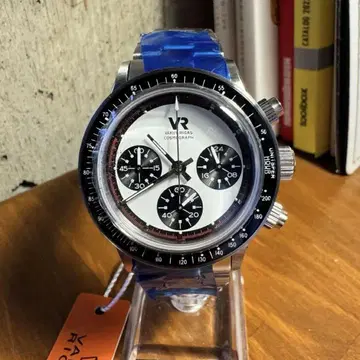 새상품 VAKUY RIGAS 팬더 다이얼 크로노그래프 돔 방품 38mm