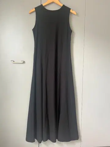 즉시 발송 Loungedress 라운지 드레스 컷 플레어 원피스 블랙 S