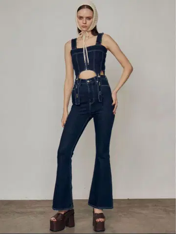 EMODA 코르셋 행 데님 살로펫