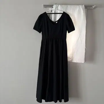 MOUSSY 블랙 롱 원피스