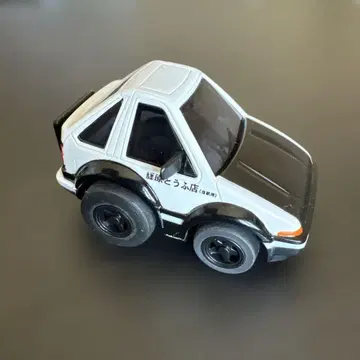 머리글자 D AE86 트레노 쵸로 Q