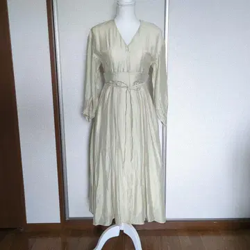 green label relaxing 아이보리 긴팔 롱 원피스