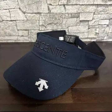 데상트 선바이저