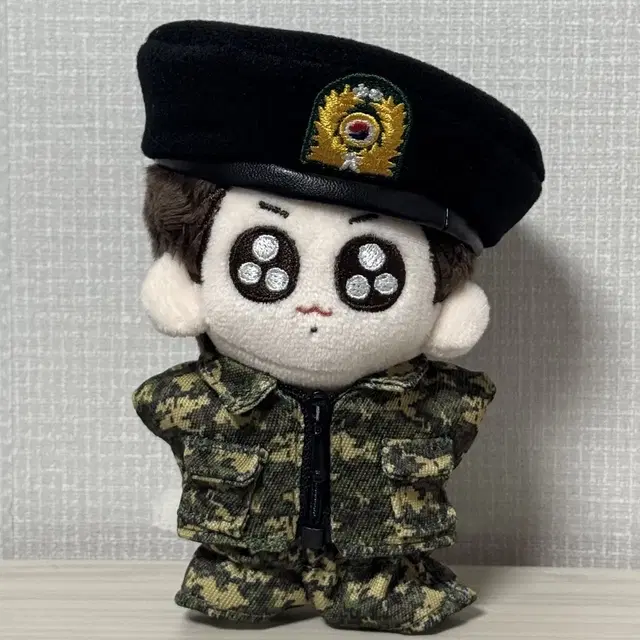 방탄소년단 정국 인형 꾹뚜기 뉴뚜기 빡빡머리 군복 세트 양도해요!