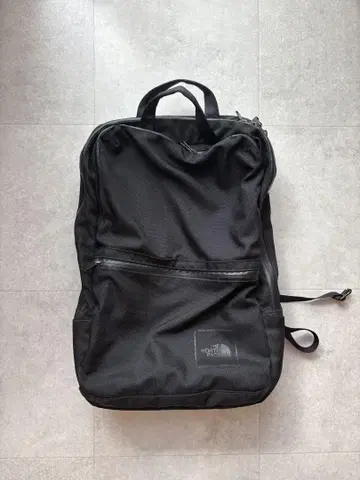 The North Face 블랙 백팩