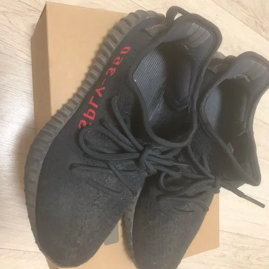 Adidas Yeezy Boost 350 V2 Black Red 2020 on Bunjang Global Site.