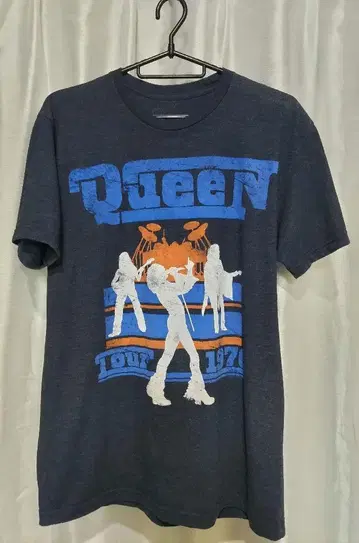 퀸 Queen Tour 1976 Silhouettes 티셔츠 M